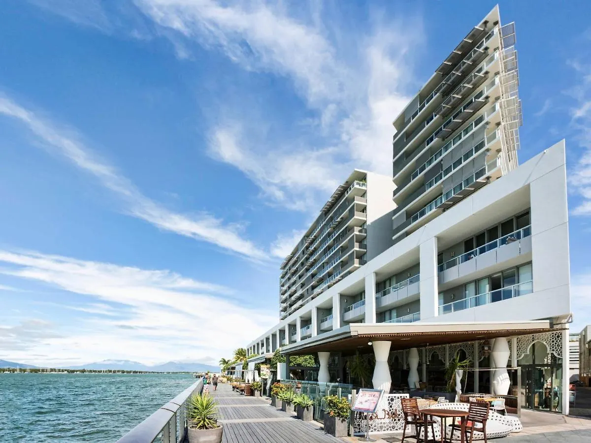 Apartment The Reef Pad, Ideally Located With A Stellar View! Cairns